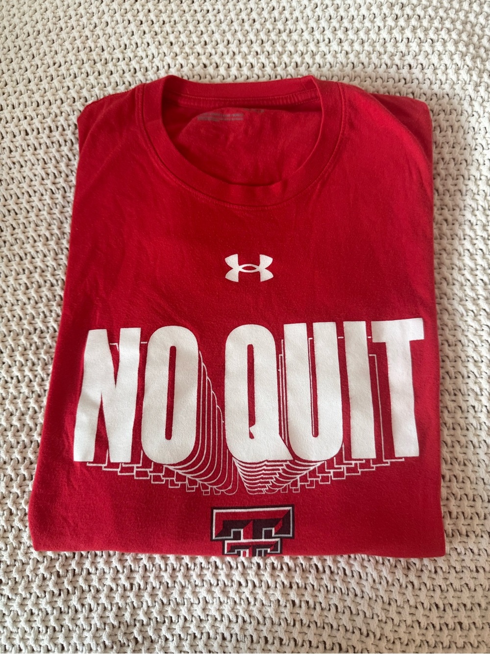 Under Armour Texas Tech Red Raiders No Quit Shirt Men L Red Long Sleeve NCAA
